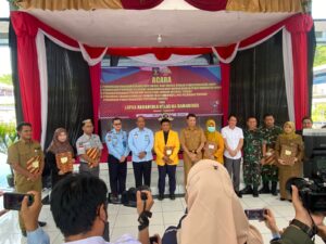 Staf Ahli Pemerintah Kota Samarinda, Kepala Kanwil Kemenkumham Kaltim/Kaltara Sofyan, Kepala Divisi Pemasyarakatan Kaltim Jumadi, Direksi Bank BJB, Unsur Forum Komunikasi Pimpinan Daerah.