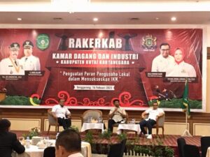 Rakerkab dan diskusi Kadin Kukar yang menangkat tema "Penguatan Peran Pengusaha Lokal dalam Mensukseskan IKN"